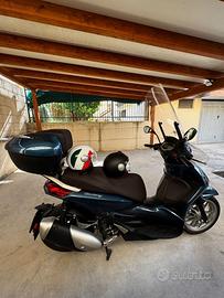 Beverly 300 nuovissimo