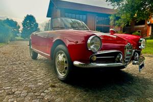ALFA ROMEO Giulietta Spider