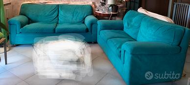   2 DIVANI IN ALCANTARA CON PIUMA D'OCA