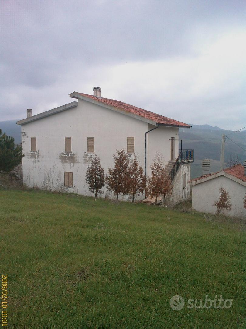 Terreno agricolo con fabbricato - Vista 5