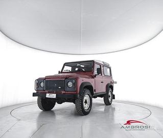 LAND ROVER Defender 90 2.4 TD4 Station Wagon E