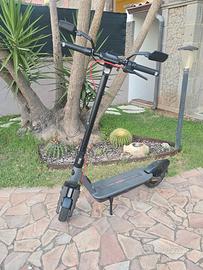 Monopattino Ninebot F3