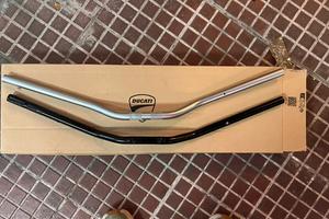 Manubrio Monster 821