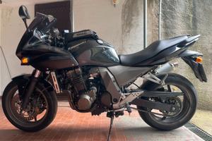 KAWASAKI Z 750 S + BAULETTO + ASTUCCIO TELEPASS