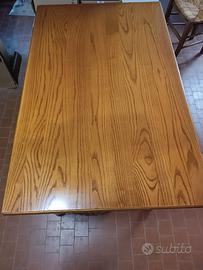 Tavolo cucina in rovere + 2 sedie della nonna