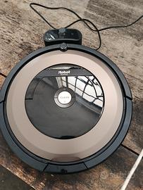 Robot IRoomba 896