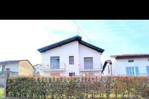 Villa per 3 famiglie volendo