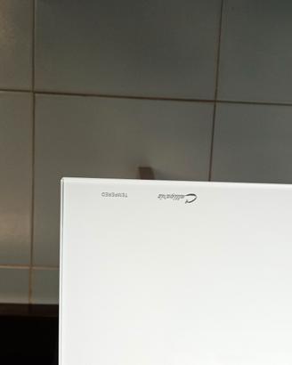 Scrivanie in vetro temperato