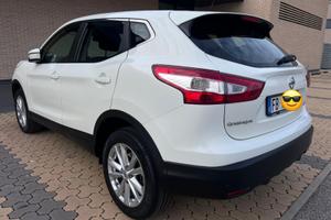 NISSAN Qashqai 1.5 dCi Acenta Premium
