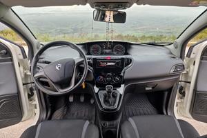 Lancia Ypsilon 1.2 Gold 69 CV 25.000 km
