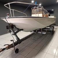 BOSTON WHALER 17 MONTAUK + carrello PEDRETTI