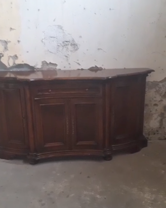 Vetrinetta e mezzaluna credenza