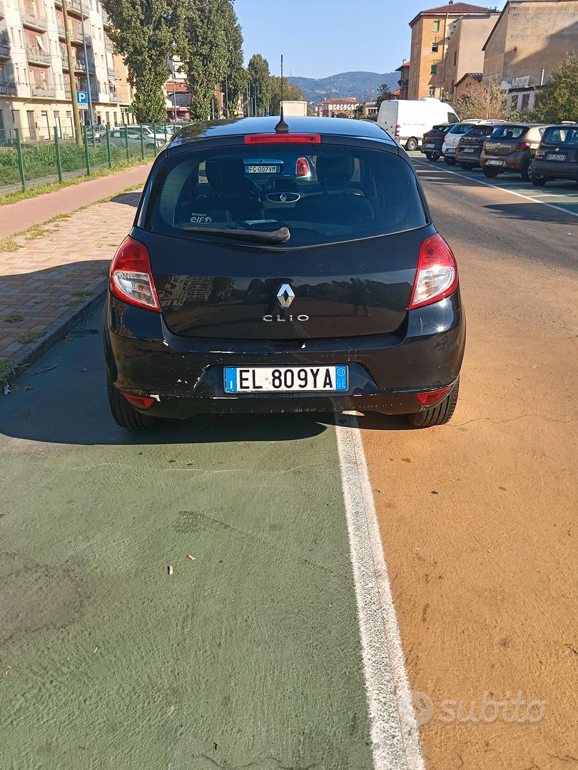 Renault Clio 2012 photo 3