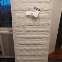 Materasso singolo praticamente nuovo 
