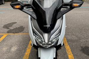 Honda Forza 300 – 2019 – SOLO 10.200 km