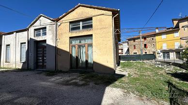 LABORATORIO A CANNARA