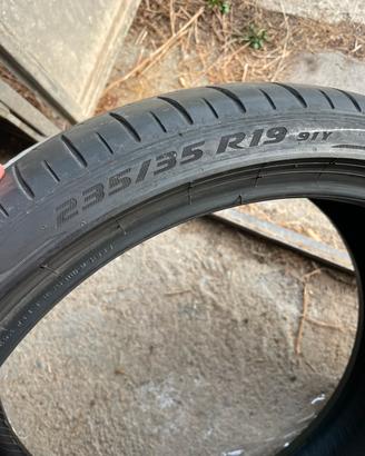 Pirelli Pzero 235/35/19