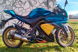 Yamaha yzf-r125