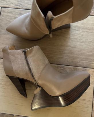 Scarpe United Nude