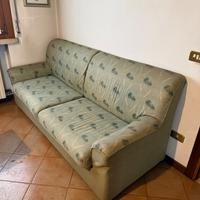 Divano 2/3 posti in tessuto verde – comodo e in bu