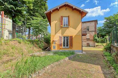 CASA INDIPENDENTE A BUSTO ARSIZIO