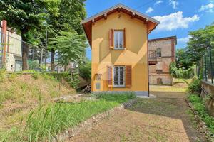 CASA INDIPENDENTE A BUSTO ARSIZIO