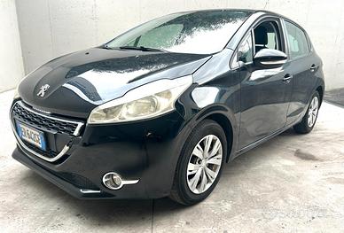 Peugeot 208 5 Porte 208 5p 1.2 puretech (vti) 12v