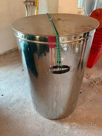 Botte vino 300 litri in acciaio