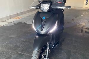 PIAGGIO BEVERLY 400 HPE