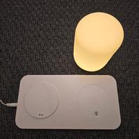 Caricabatterie wireless con lampada ricaricabile