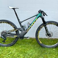 Scott spark rc taglia M (No ruote)