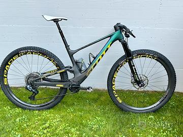 Scott spark rc taglia M (No ruote)