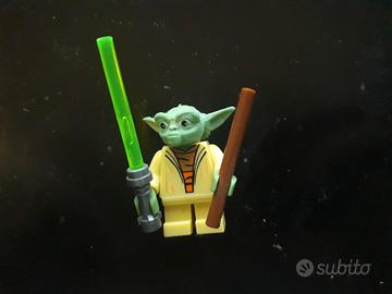 Star Wars Yoda figure compatibile con Lego