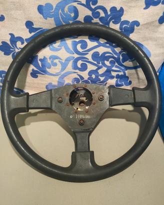 Volante originale Alfa Romeo 33 con mozzo (1991)