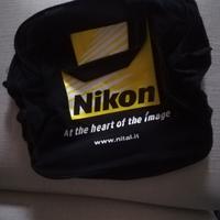 Borsa Nikon