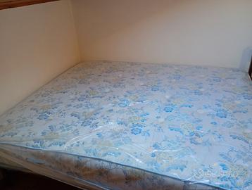 Materasso matrimoniale