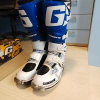Gaerne SG12 