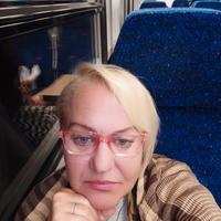 Cameriera ai piani o pulizie ad ore