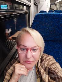 Cameriera ai piani o pulizie ad ore