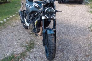 Husqvarna svartpilen 125