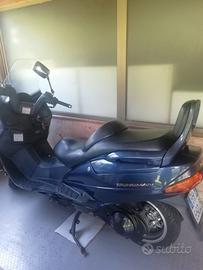 suzuchi burgman 250  anno 2002 prezzo 1200 ttaytab
