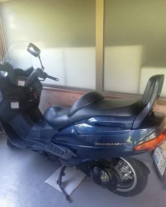 suzuchi burgman 250  anno 2002 prezzo 1200 ttaytab