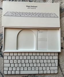 Tastiera Apple Magic keyboard con touch ID