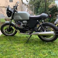 Moto guzzi v7 *SPECIAL-CUSTOM