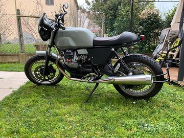 Moto guzzi v7 *SPECIAL-CUSTOM