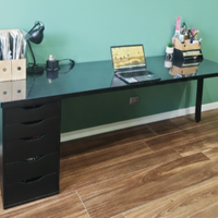 SCRIVANIA CON CASSETTIERA