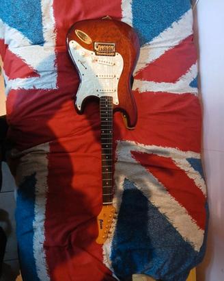 Chitarra elettrica Maison serie ST
