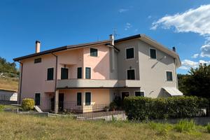 Villa Bifamiliare