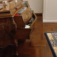 Cassettiera in stile