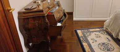 Cassettiera in stile